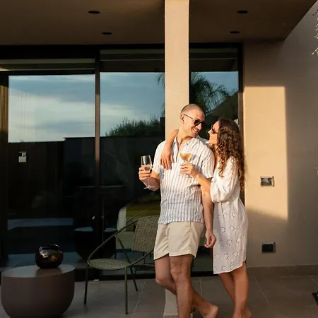Willa Elevia Sicilian Luxury Retreat *